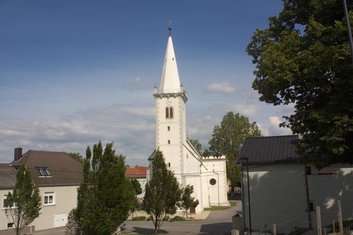 Pfarrkirche Neckenmarkt